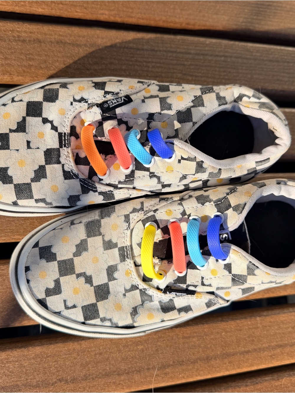 Vans Kids Black & White Checkerboard Daisy Sneakers with Rainbow Elastic Laces